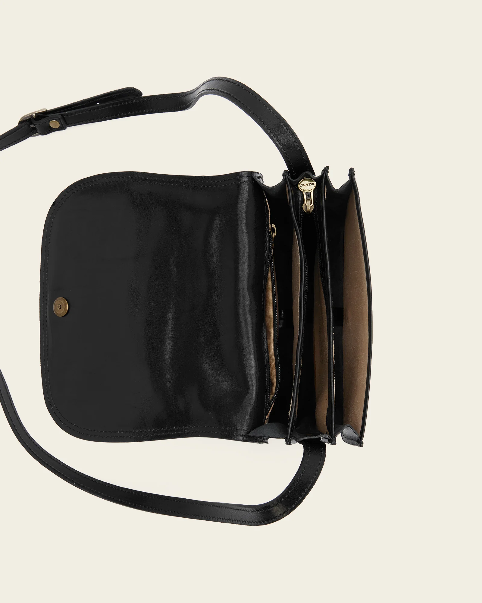 Mia Jet - Leather Crossbody Bag - Image 7