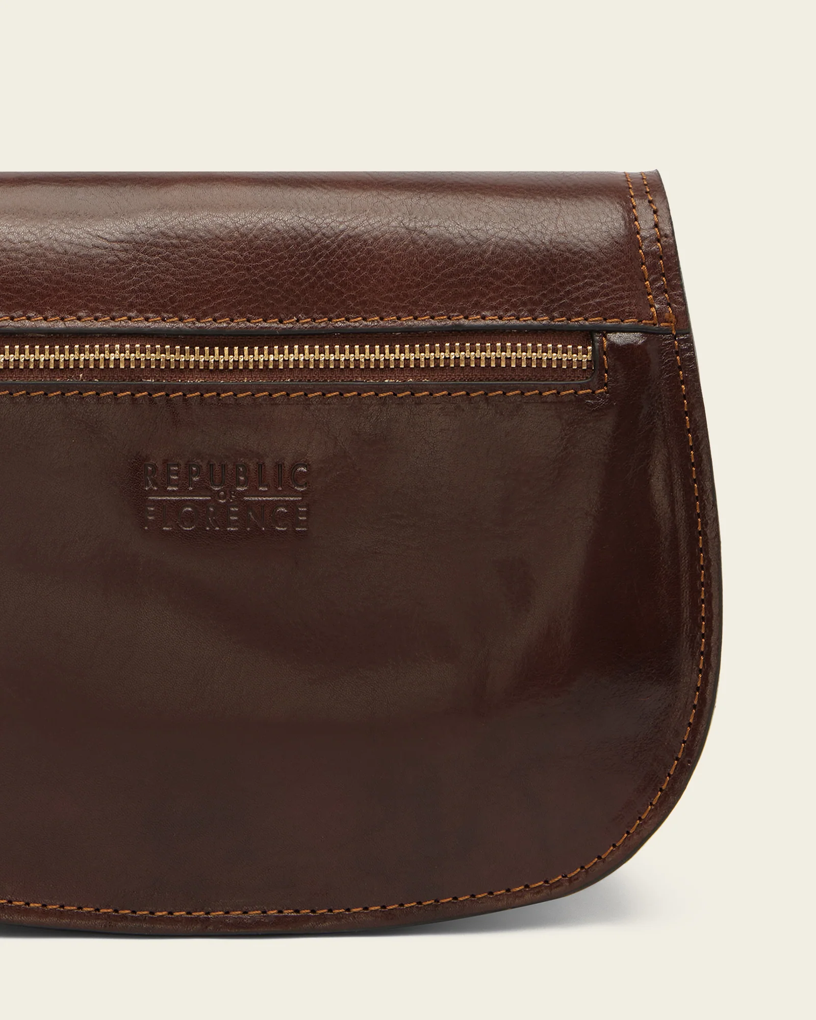 Mia Terra - Leather Crossbody Bag - Image 3