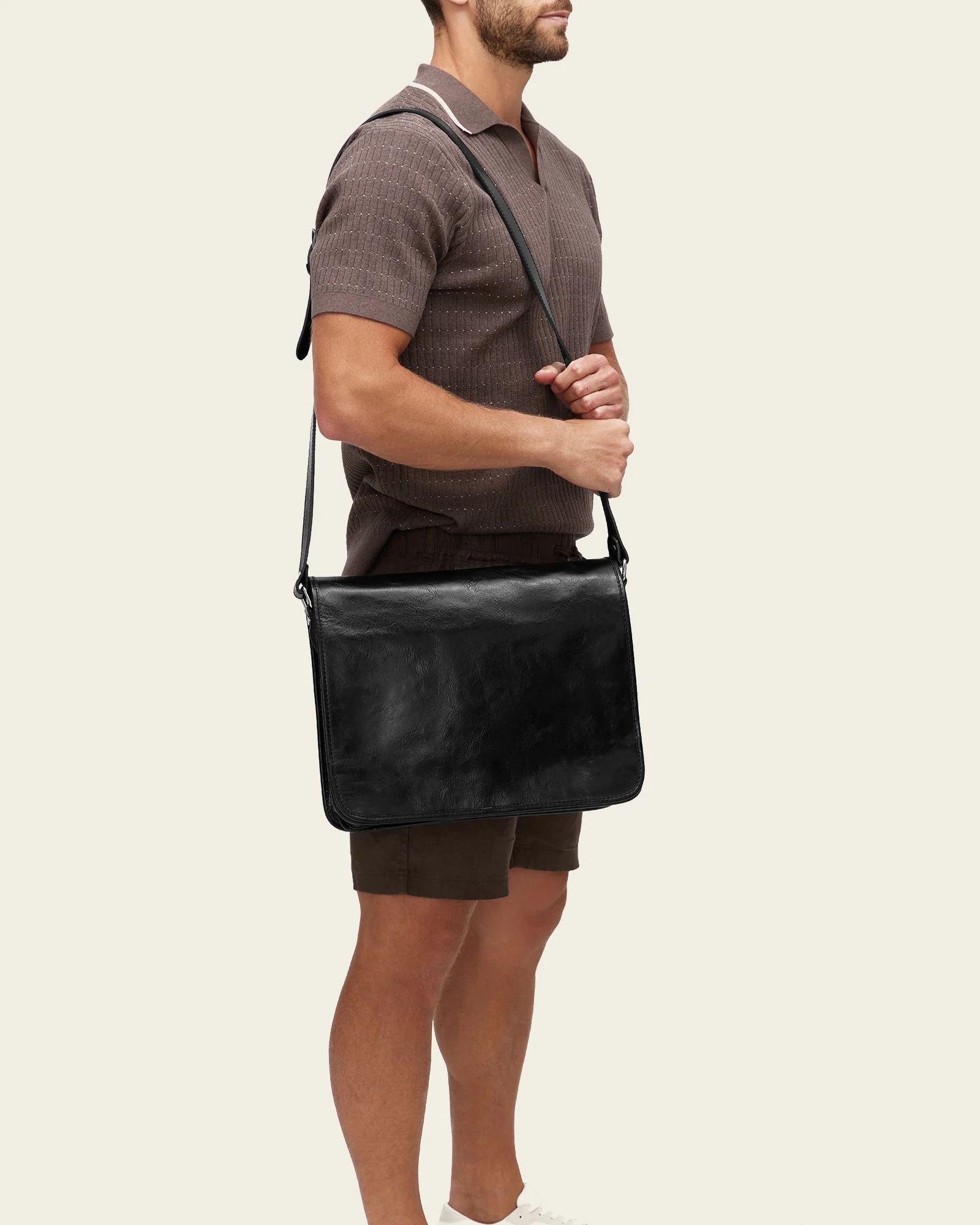 Nero Jet - 15" Leather Messenger Bag - Image 8