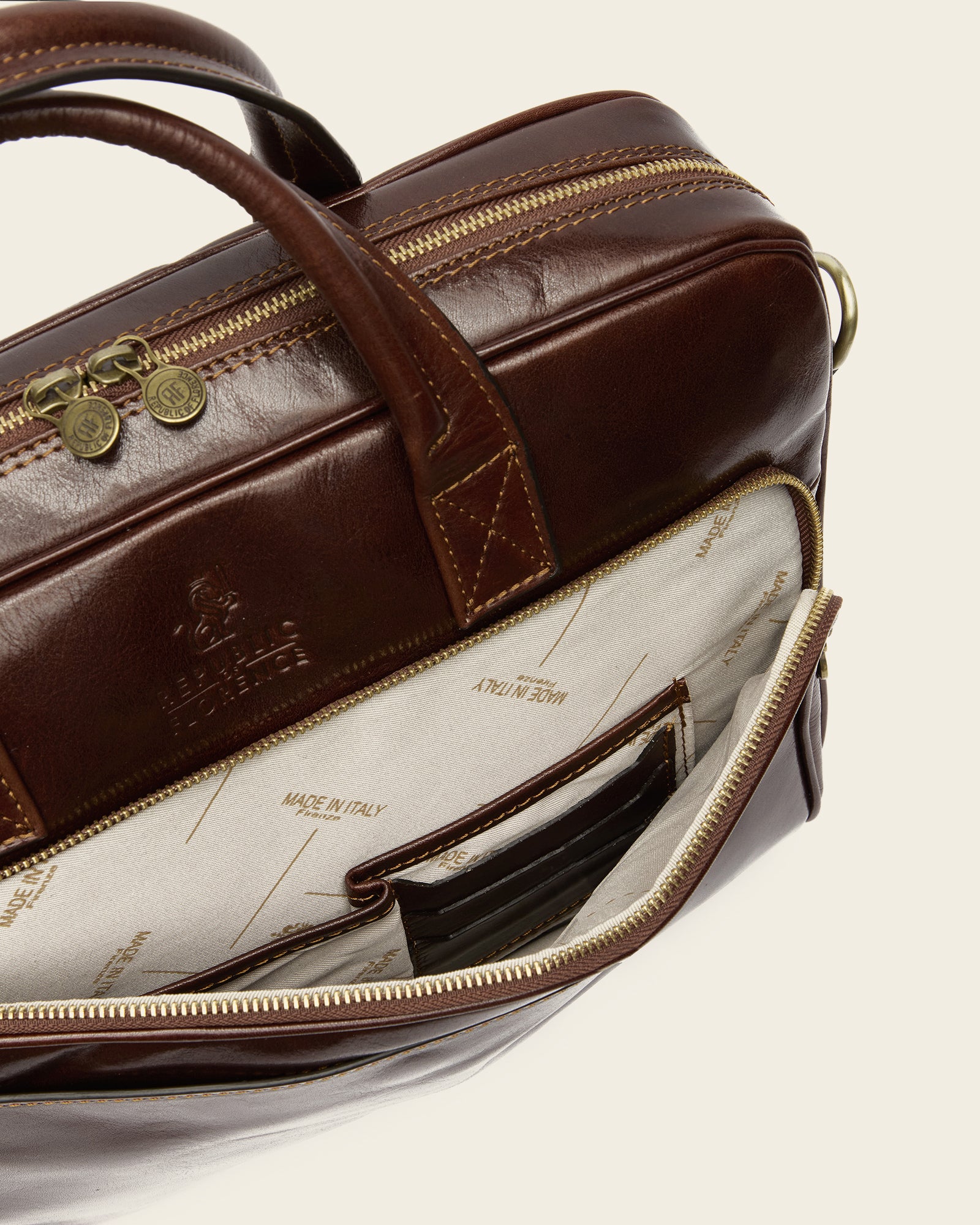 Pretoria Terra - 15" Leather Laptop Briefcase - Image 4